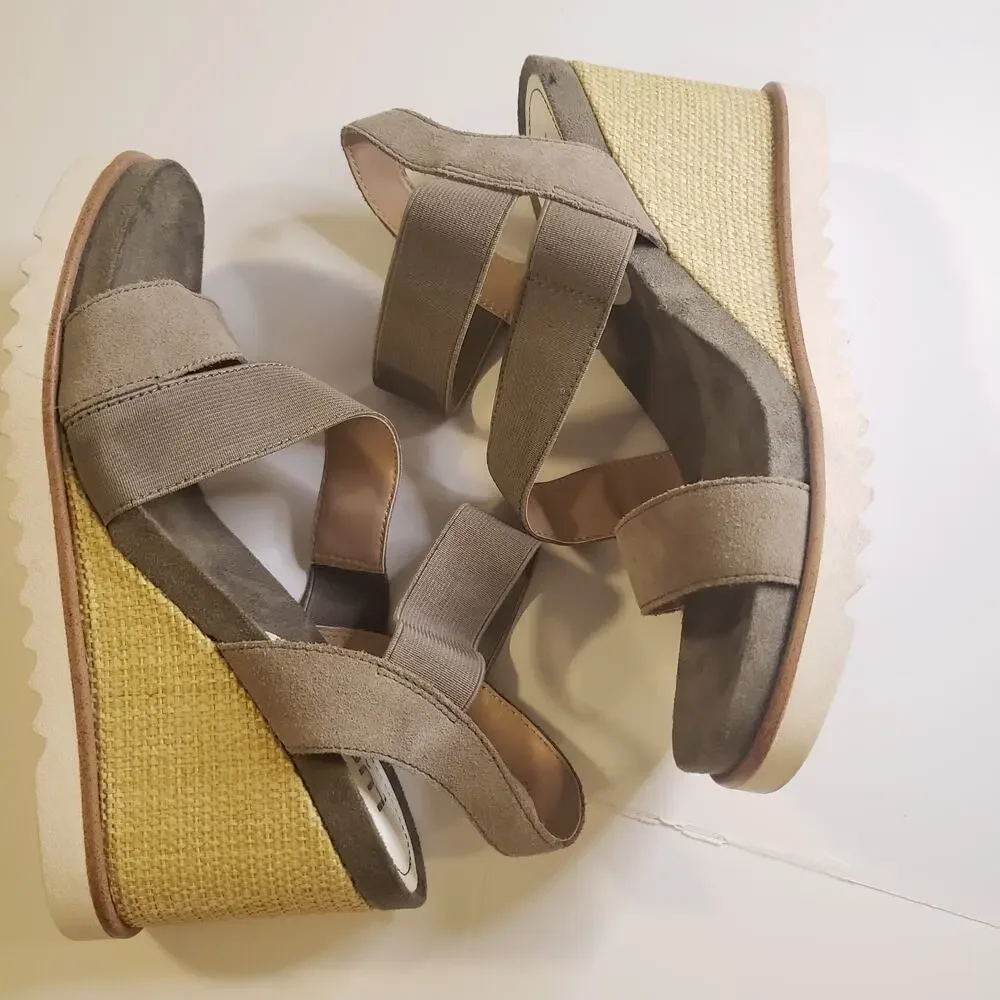 Lucca Lane‎ Sz 10 Wedge Sandals Delaney Sage Green Leather strappy boho chic